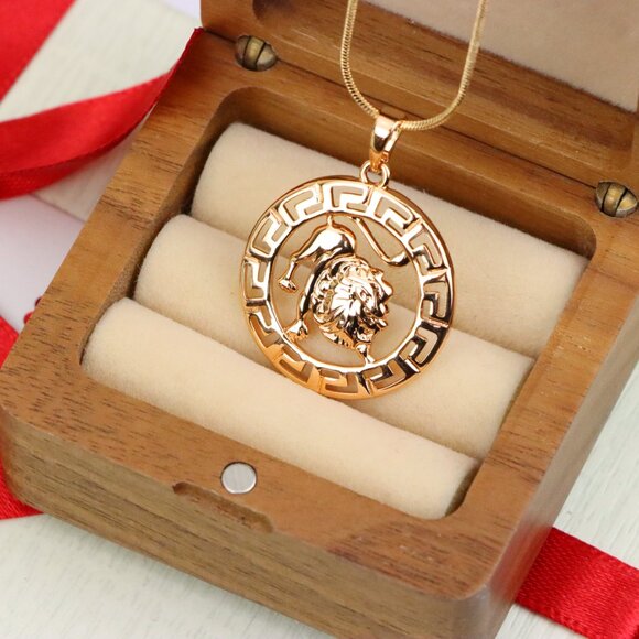 "Leo Zodiac Lion Pendant in Rose Gold Finish with Intricate Detailing, XPPT1332 - Picture 5 of 13